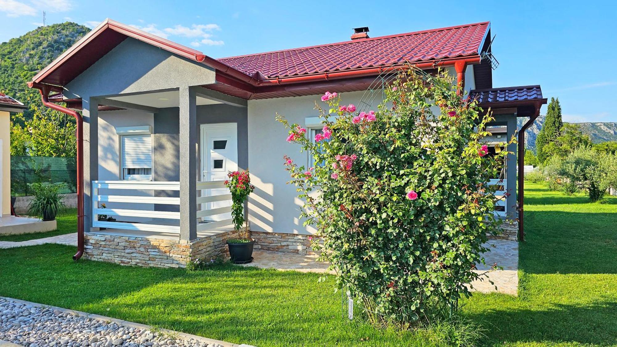 Holiday Home Natura With Private Pool Мостар Экстерьер фото